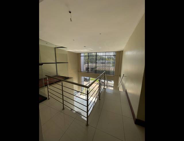 3,965M² INVESTMENT FOR SALE IN HOUGHTON ESTATE
